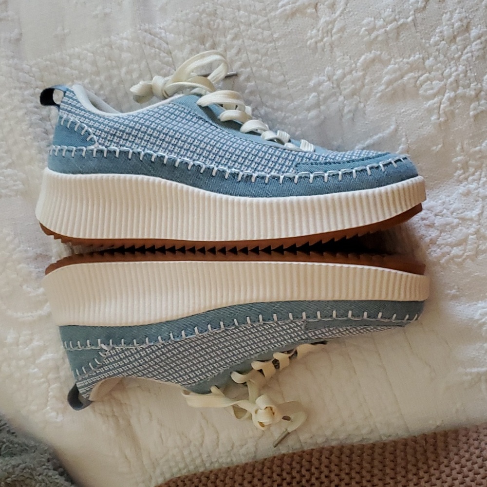 Nicole Miller Denim Sneakers NWOB - Picture 5 of 8